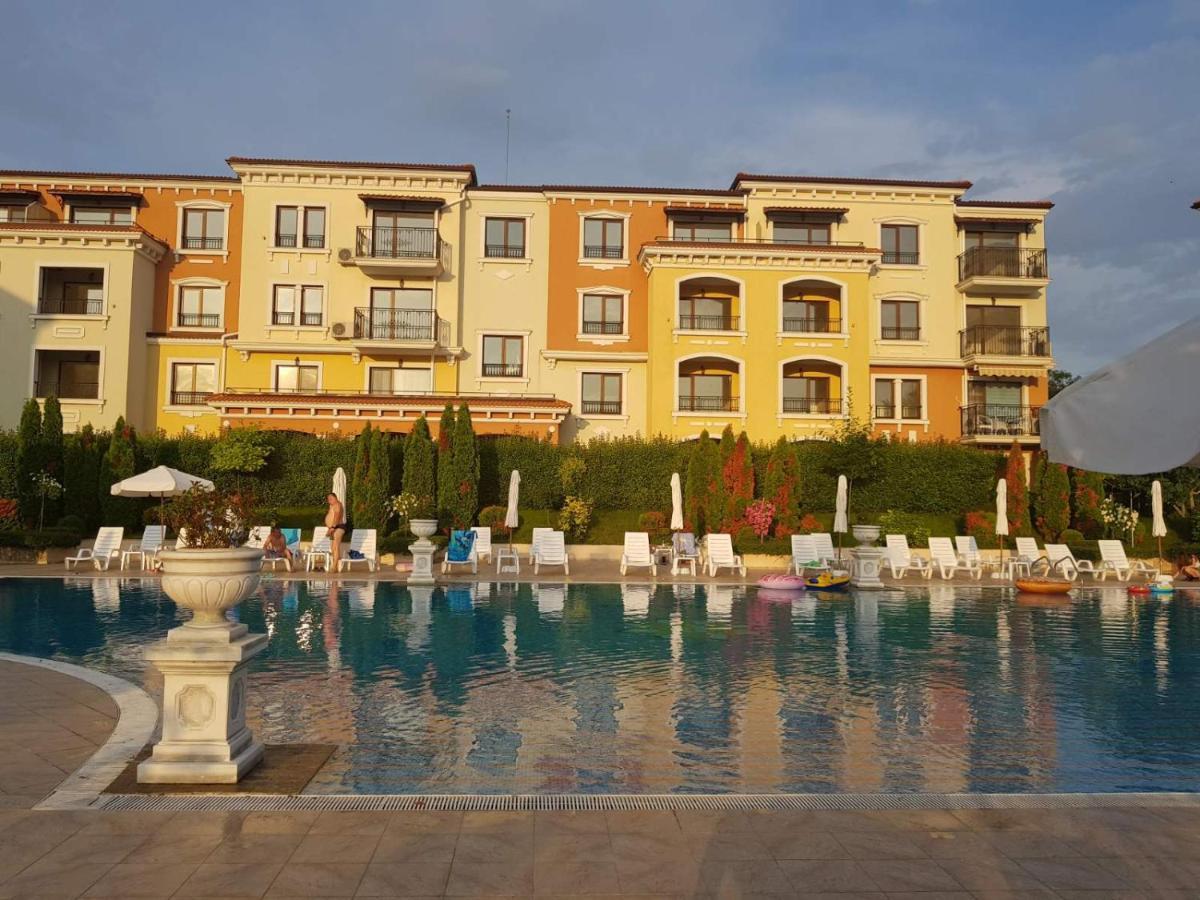 Lilly Apartment Каваци, Созопол Экстерьер фото